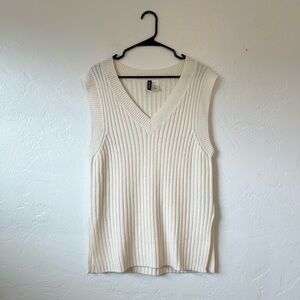 h&m beige sweater vest — size small